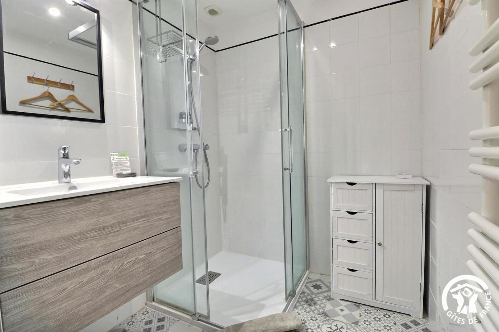 Le Jardin De Quercus Bed and Breakfast Bazouges-la-Pérouse Εξωτερικό φωτογραφία