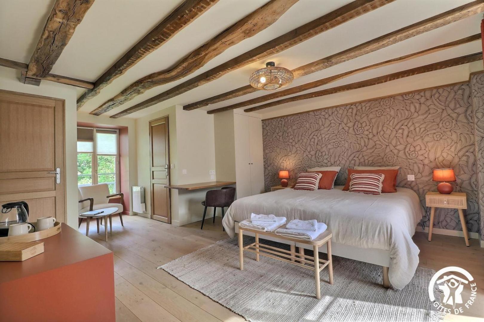 Le Jardin De Quercus Bed and Breakfast Bazouges-la-Pérouse Εξωτερικό φωτογραφία